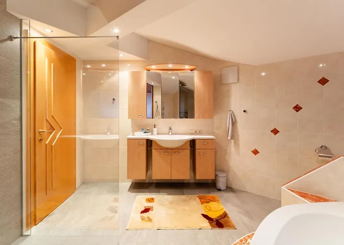 Mountain Apex 度假居 *